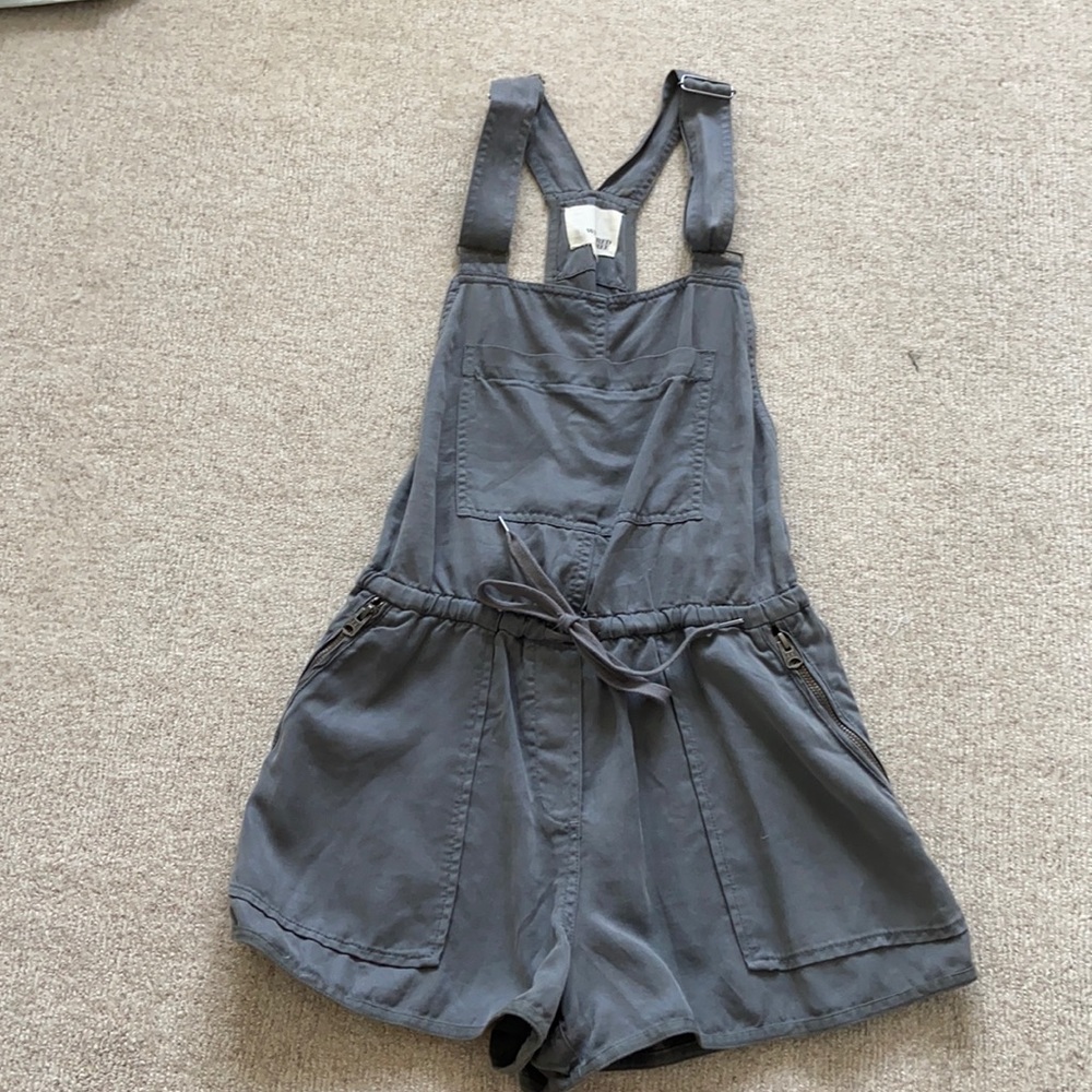 Aritzia Wilfred free xs overalls